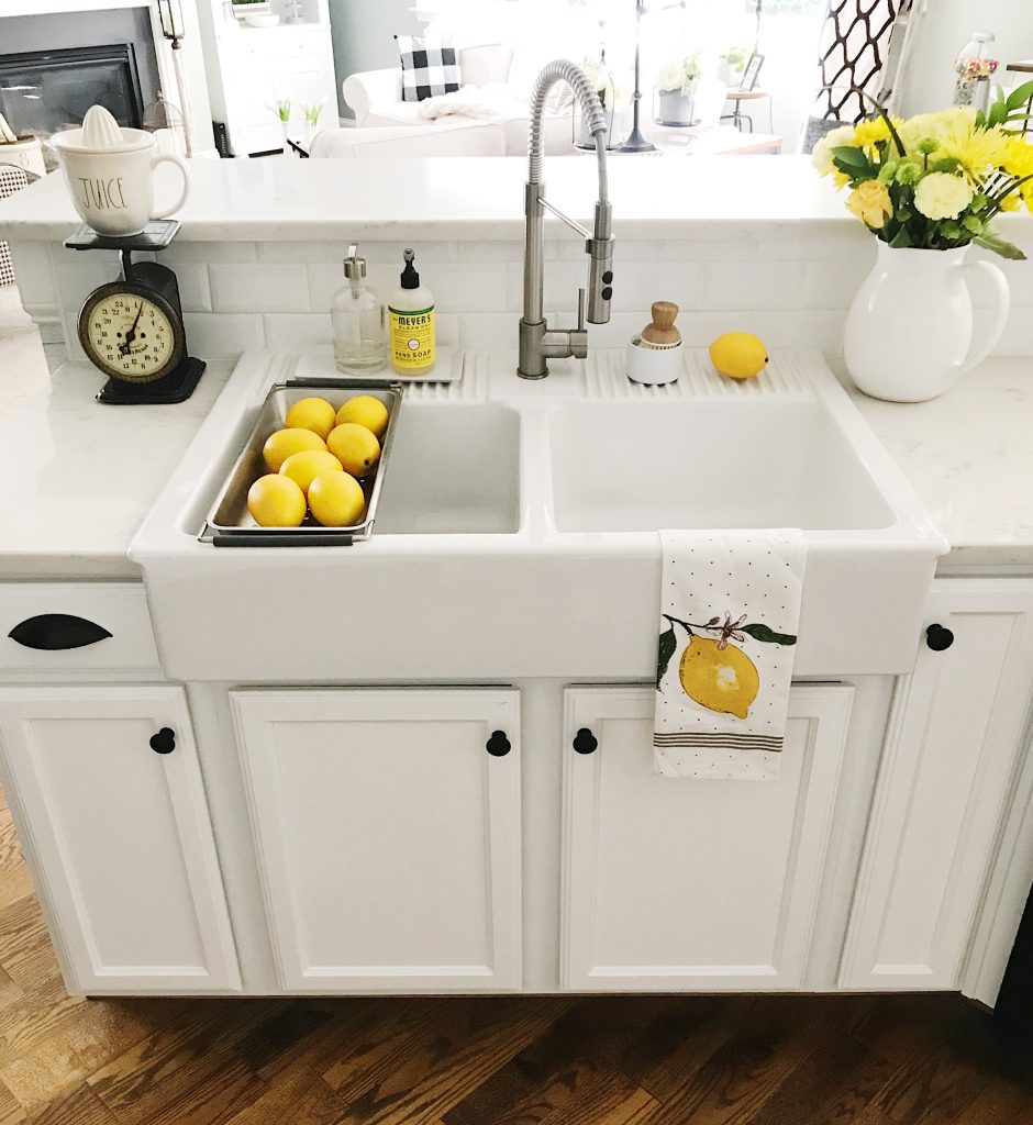 Robyn's Southern Nest - Styled Sink