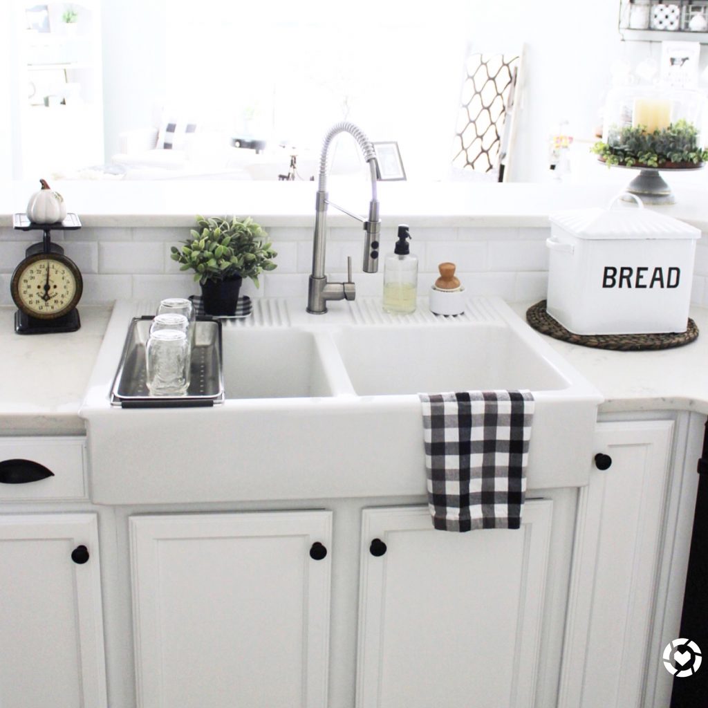 Robyn's Southern Nest - Styled Sink