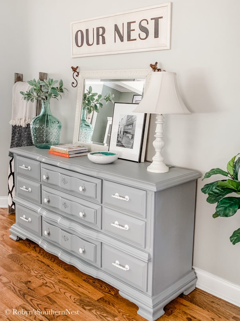 Robyn's Southern Nest - Fusion Mineral Painted Dresser