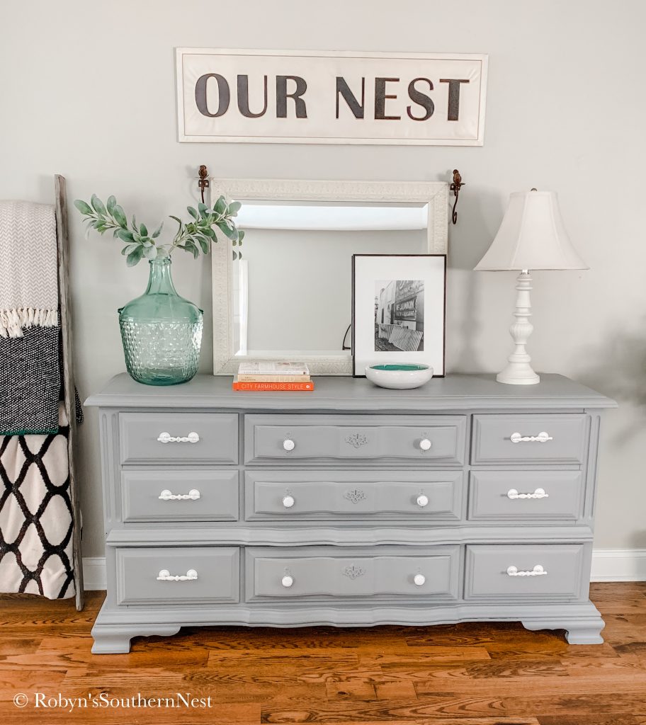 Robyn's Southern Nest - Fusion Mineral Painted Dresser