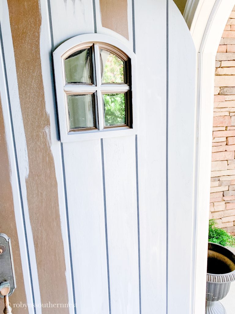 How to Paint Your Doors with Fusion Mineral Paint - Robyn's Southern Nest