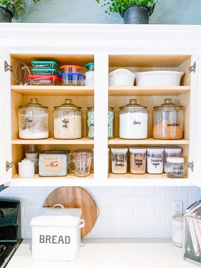 An Easy Way to Organize Your Pantry