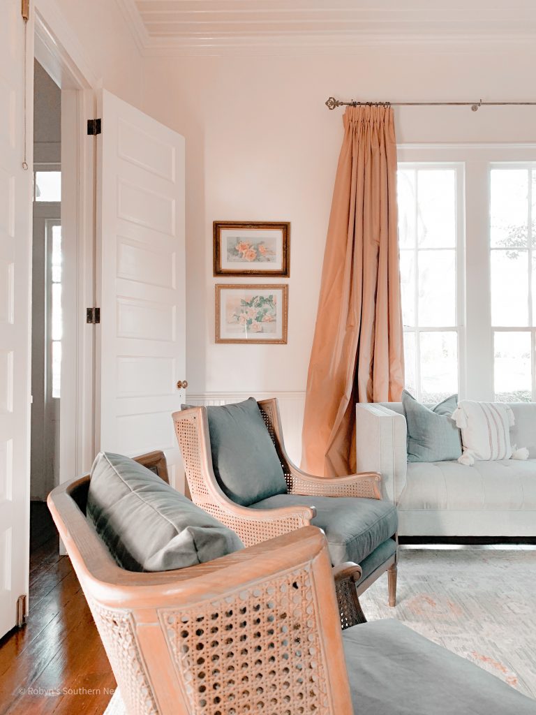 how to incorporate vintage items into your home