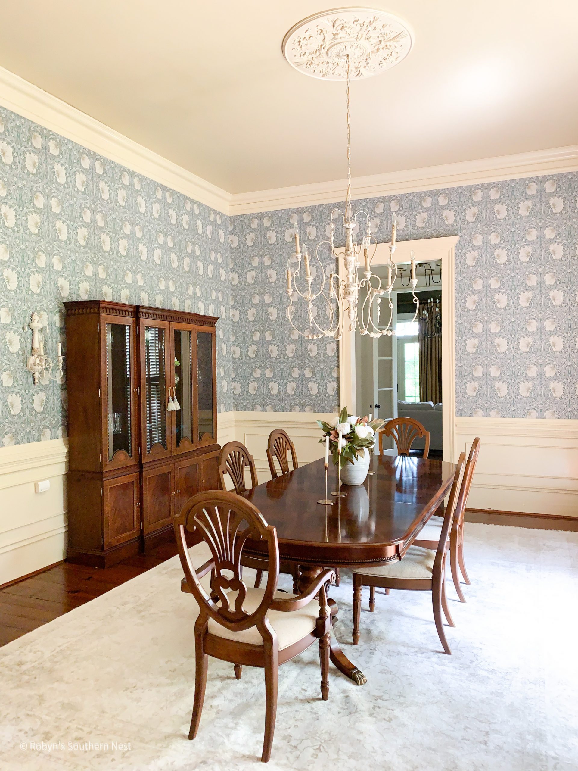 Dining Room Wallpaper • Robyn's Southern Nest