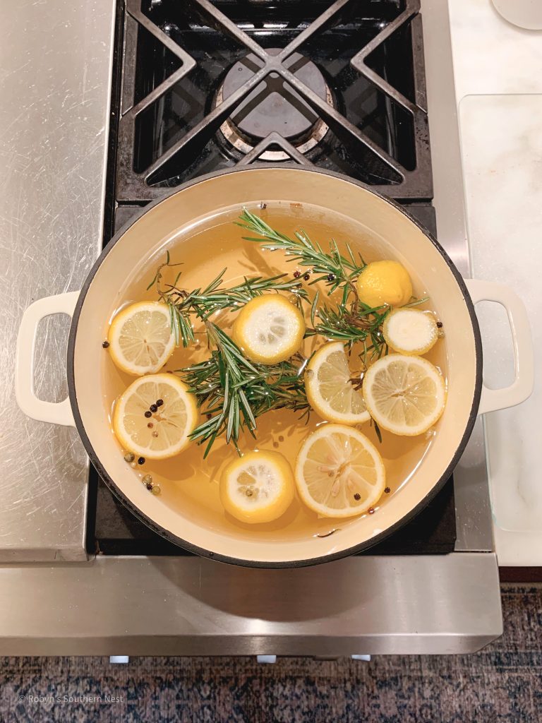 Eco-Luxe Aromas: Savor Sustainable Simmer Pot Recipes for Fresh Ambiance